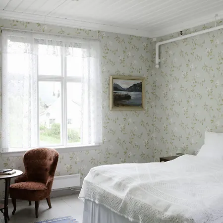 Hotel Mundal 3*