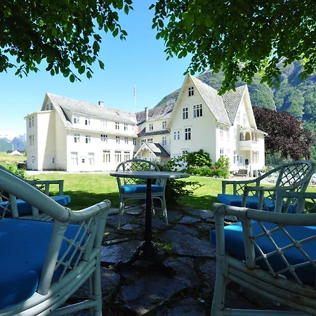 Hotel Mundal 3* Фьерланд