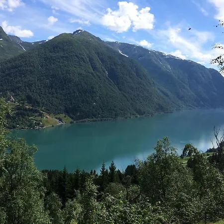 Hotel Mundal 3*