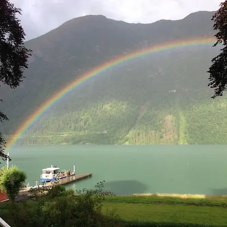 Hotel Mundal 3*