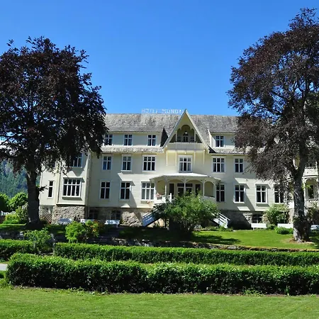 Mundal 3* Fjærland