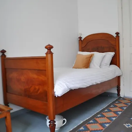 Mundal Hotel 3*
